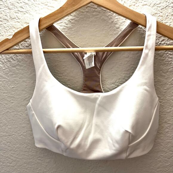lululemon Wunder Train Bra Size 8 Medium Support C/D Cup White Fitness Yoga - Picture 4 of 7